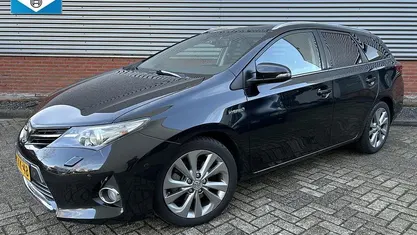 Occasion 2013 Toyota Auris Touring Sports Stationwagen | € 8.950 (Eerlijke prijs)