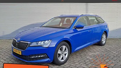 Gebruikt 2021 Skoda Superb Business Line Stationwagen | € 21.995 (Super prijs)