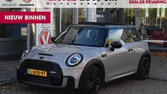 Gebruikt 2021 Mini John Cooper Works Hatchback | € 28.950 (Eerlijke prijs)