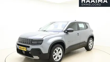 Zwart Occasion 2024 Jeep Avenger Altitude SUV | € 24.950 (Eerlijke prijs)