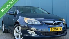 Blauw Gebruikt 2012 Opel Astra Selection Hatchback | € 3.999 (Goede deal)