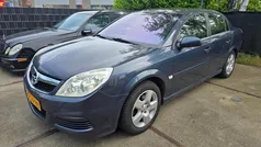Grijs Gebruikt 2006 Opel Vectra Comfort Sedan | € 799 (Super prijs)