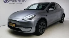 Grijs Gebruikt 2024 Tesla Model Y Long Range RWD SUV | € 39.950 (Goede deal)
