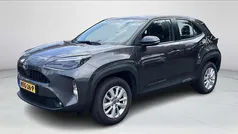 Grijs Gebruikt 2022 Toyota Yaris Cross Active SUV | € 23.950 (Eerlijke prijs)