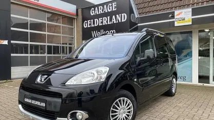 Occasion Peugeot Partner Tepee 120 PK (88 kW) 2012 Zwart MPV