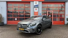 Grijs Gebruikt 2018 Mercedes GLA180 Premium Plus SUV | € 18.945 (Eerlijke prijs)