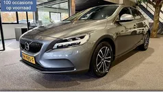 Grijs Gebruikt 2017 Volvo V40 Hatchback | € 14.790 (Eerlijke prijs)
