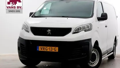 Occasion 2022 Peugeot Expert Premium Van | € 9.950 (Goede deal)
