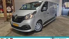 Gebruikt 2017 Renault Trafic Komfort Van | € 7.950 (Eerlijke prijs)