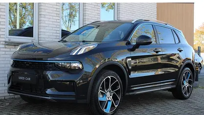 Zwart Occasion 2023 Lynk & Co 01 SUV | € 26.750 (Eerlijke prijs)