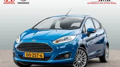 Blauw Gebruikt 2013 Ford Fiesta Titanium Hatchback | € 7.900 (Eerlijke prijs)