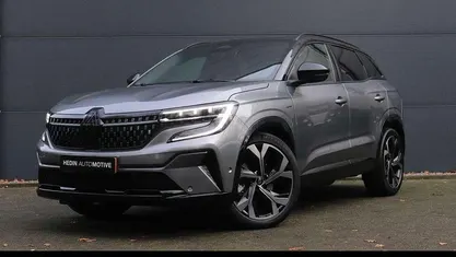 Occasion 2025 Renault Austral Iconic Esprit Alpine SUV | € 37.650 (Eerlijke prijs)