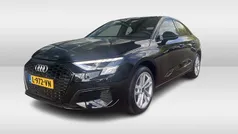 Zwart Gebruikt 2021 Audi A3 Advanced Sedan | € 25.450 (Eerlijke prijs)