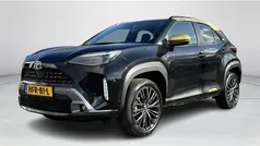 Zwart Gebruikt 2023 Toyota Yaris Cross Plus SUV | € 30.945 (Eerlijke prijs)