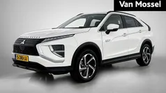 Gebruikt 2023 Mitsubishi Eclipse Cross Intense SUV | € 27.940 (Eerlijke prijs)