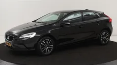 Gebruikt 2016 Volvo V40 Momentum Stationwagen | € 11.900 (Eerlijke prijs)