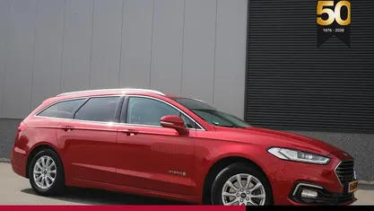 Rood Gebruikt 2020 Ford Mondeo Titanium Stationwagen | € 17.444 (Eerlijke prijs)