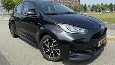 Zwart Gebruikt 2021 Toyota Yaris Hatchback | € 19.500 (Goede deal)