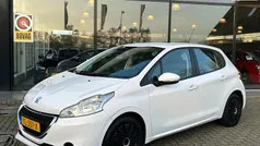 Wit Gebruikt 2014 Peugeot 208 Active Hatchback | € 4.949 (Eerlijke prijs)
