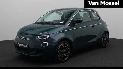 Groen Gebruikt 2023 Fiat 500e La Prima Hatchback | € 22.744 (Eerlijke prijs)