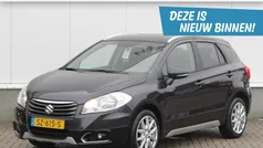 Grijs Gebruikt 2015 Suzuki SX4 S-Cross Exclusive SUV | € 9.795 (Goede deal)