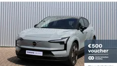 Grijs Gebruikt 2023 Volvo EX30 Performance SUV | € 37.750 (Eerlijke prijs)