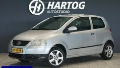 Grijs Gebruikt 2006 VW Fox Trendline Hatchback | € 1.445 (Eerlijke prijs)