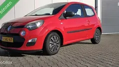 Rood Gebruikt 2013 Renault Twingo Collection Hatchback | € 2.199 (Goede deal)