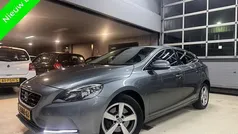 Gebruikt 2014 Volvo V40 Stationwagen | € 4.499 (Eerlijke prijs)