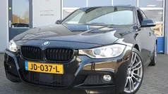Gebruikt 2012 BMW 330 Executive Sedan | € 14.800 (Eerlijke prijs)