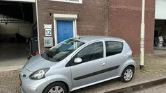 Grijs Gebruikt 2006 Toyota Aygo Hatchback | € 1.949 (Goede deal)
