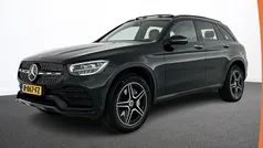 Zwart Gebruikt 2022 Mercedes GLC300e Business SUV | € 47.490 (Eerlijke prijs)
