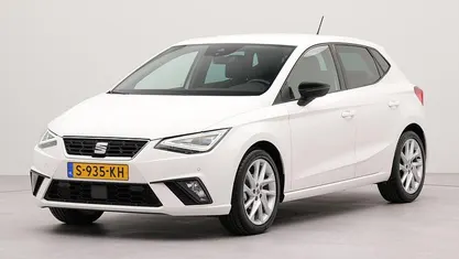 Wit Occasion 2023 Seat Ibiza Business Hatchback | € 18.450 (Eerlijke prijs)