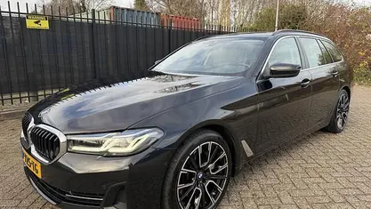 Gebruikt 2022 BMW 530 Stationwagen | € 37.950 (Eerlijke prijs)