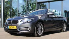Grijs, metallic lak Gebruikt 2018 BMW 220 Executive Cabriolet | € 27.950 (Eerlijke prijs)