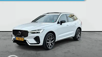 Wit Gebruikt 2021 Volvo XC60 R-Design SUV | € 39.885 (Eerlijke prijs)