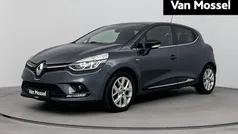 Grijs Gebruikt 2019 Renault Clio IV LIMITED Hatchback | € 11.935 (Eerlijke prijs)