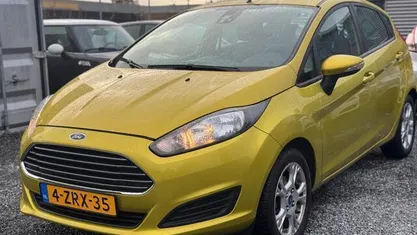 Occasion Ford Fiesta 65 PK (47 kW) 2013 Geel Hatchback