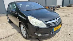 Zwart Gebruikt 2008 Opel Corsa Hatchback | € 2.499 (Eerlijke prijs)