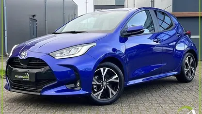 Gebruikt 2025 Toyota Yaris Business Edition Hatchback | € 24.940 (Eerlijke prijs)