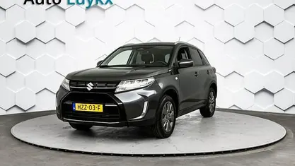 Occasion 2024 Suzuki Vitara SUV | € 25.440 (Eerlijke prijs)