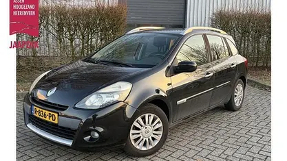 Occasion Renault Clio GrandTour Collection 104 PK (76 kW) 2012 Zwart Stationwagen