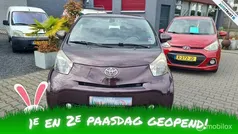 Paars Gebruikt 2009 Toyota iQ Hatchback | € 3.950 (Eerlijke prijs)