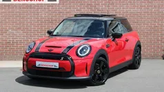 Gebruikt 2023 Mini Cooper S Hatchback | € 24.350 (Eerlijke prijs)