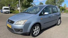 Gebruikt 2005 Ford C-MAX Futura MPV | € 1.695 (Eerlijke prijs)