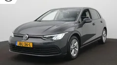 Gebruikt 2020 VW Golf VII Style Hatchback | € 22.900 (Eerlijke prijs)
