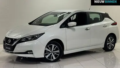Gebruikt 2020 Nissan Leaf Acenta Hatchback | € 11.750 (Eerlijke prijs)