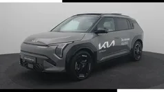 Grijs Gebruikt 2024 Kia EV3 4 SUV | € 47.940 (Eerlijke prijs)