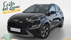 Zwart Gebruikt 2021 Hyundai Kona Comfort SUV | € 22.350 (Eerlijke prijs)