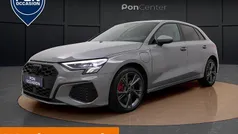 Grijs Gebruikt 2022 Audi A3 Sportback e-tron Competition Sedan | € 34.450 (Goede deal)